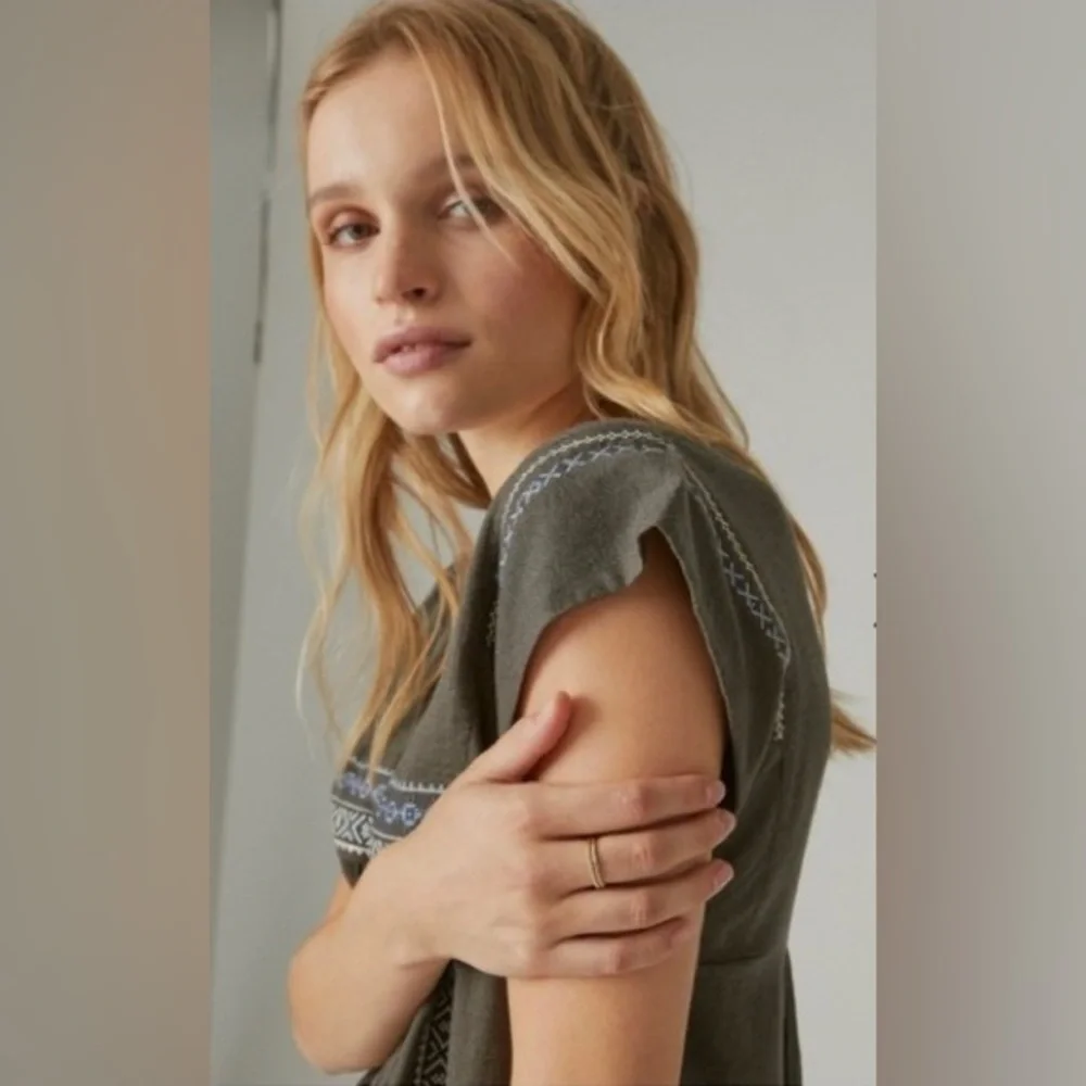 Lucky Brand Embroidered Geo Top Size Small Washed Black Boho Cross Stitch. 10 - Picture 5 of 11